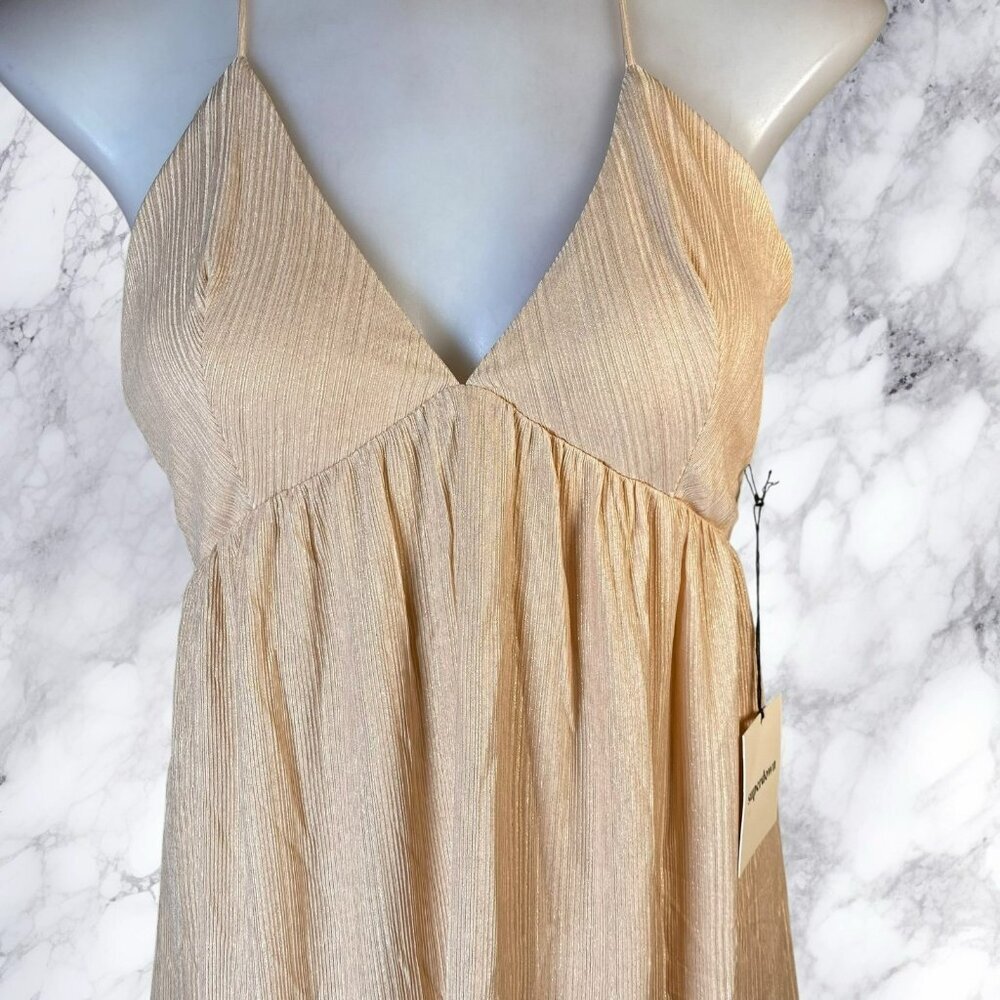 Superdown Margo Halter Shift Dress - Champagne - Picture 3 of 9